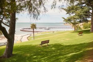 Swanston Sands - Sophisticated Comfort by the Beach