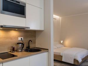 Apartments Urbis - Premium Studio Apartment with City View Lijevi