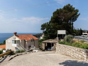 Apartments Kisic - Two-Bedroom Apartment with Terrace prizemlje