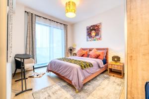 Elite Residence 7 Star Luxe Condo with Gym and Pool next to JW Marriott, Westlands Airport Shuttle, Luggage Storage available