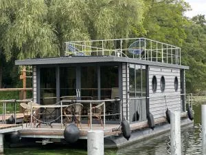 Hausboot Jette - Wust