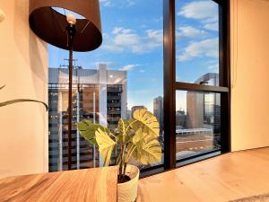Beautiful 2B1B CBD Melbourne apartment