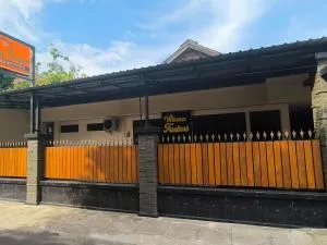 Wisma Trubus Syariah - Jembel