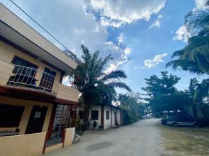 RedDoorz Hostel at Megans Paradisio Beach Resort