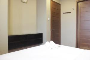 Deluxe 2BR at Dago Boutique Apartment By Travelio