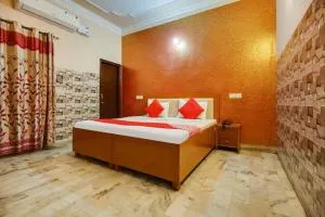 Hotel Aashirwad - Chandīgarh