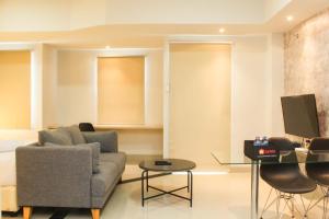 Modern and Spacious Studio Apartment at Mustika Golf Residence By Travelio