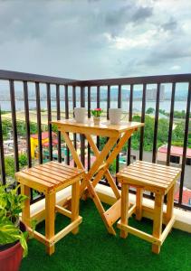 Spacious Minimalist Condo