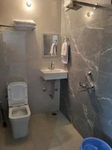 Tiger Hotel - Akbarpur