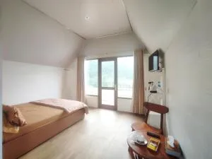 Kayon Lawu RedPartner - 萨兰甘