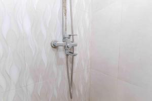 Homey and Cozy Living Studio at Pakubuwono Terrace Apartment By Travelio