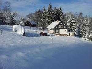 Ferienhaus Na Sluneční pohádková chaloupka ve Sladké díře Příchovice Tschechien