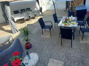 Apartmenthaus Schlosspark - Wattenheim