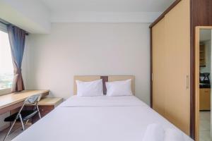 Comfort Living Studio at Margonda Residence 5 Apartment By Travelio