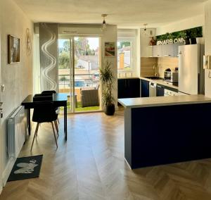 Appartements Narb-home, Cosy , Parking, Balcon : photos des chambres