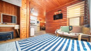 Pocheon Arumdri Pension