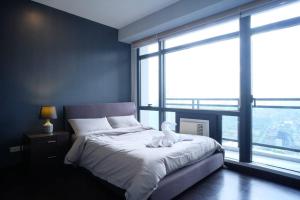 Spacious and Cozy 2 Br in The Gramercy Poblacion