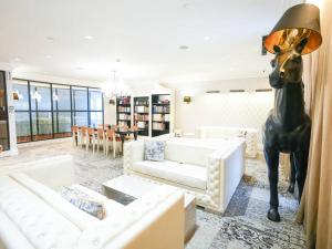 High Floor 2BR in Knightsbridge Residences Makati