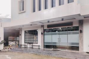 RedDoorz at Wisma Nadin 2 Bintan Utara