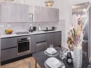 Three Bedroom Villa, Pool, Private Garden