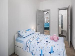 Three Bedroom Villa, Pool, Private Garden