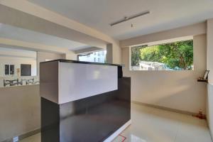 Hotel O Hillside Hotels Dlf Gachibowli Near Shilparamam