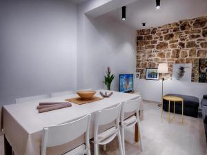 Stylish Holiday Home Vis Center