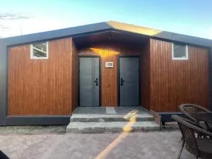 51 guest house - Tokmok