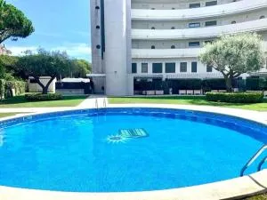 SeaHomes Vacations - Sabanell Dreamplace apt with PKG - Palafolls