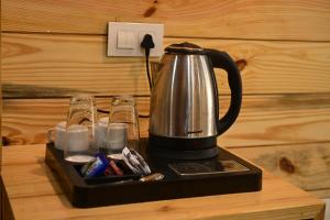 !!! Hotel The Nirvana Hills By Hotel Manu !!! A Luxury Stay With Mountain View!!!Couple Friendly!!! Balcony Rooms!!!Open Terrace With 360 View!!!