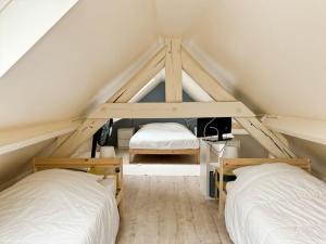 Appartements Eglise 2 - Maisonnette pour 6 a Disneyland Paris : photos des chambres