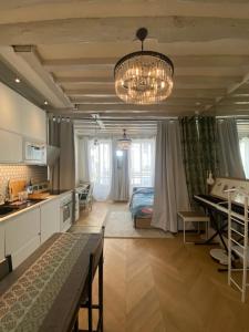 Appartement cosy à Saint Michel-Notre Dame Paris Center