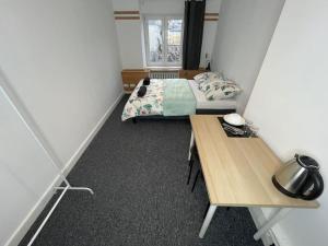 Fantastic Waw - CH5 Room D303