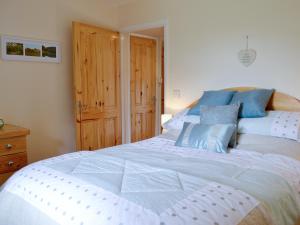 Bridge House - Ukc1340