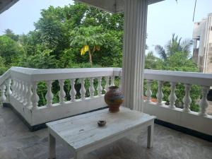 Sea Side large Flat in-between White town and Auroville