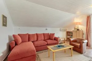 Detached Villa Njivice Sleeps6 Stunning Views Wifi - Igalo