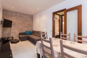 Modern pad in a great old barrio