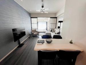 Neighbors Hotel 平和大通り