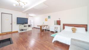 Chuncheon Dogandstay