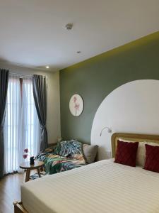 Triland Hotel
