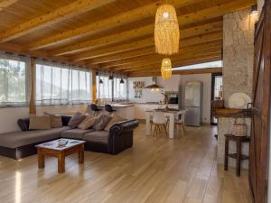 Villa MonteReale with Pool - By Rental BeB Italy -