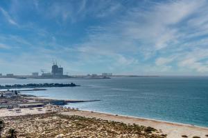 Cozy Studio Retreat - Beachside Bliss - RAK
