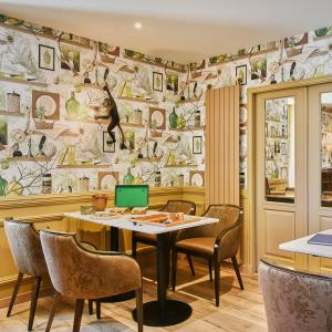 Logis Hôtels Restaurant La Mère Hamard