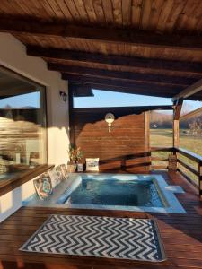 Ciucea185 -Casa din Livadă