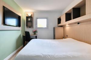 Hotels Villa Martegale Hotel Restaurant : photos des chambres