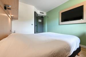 Hotels Villa Martegale Hotel Restaurant : photos des chambres