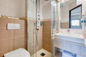 Hotels Villa Martegale Hotel Restaurant : photos des chambres