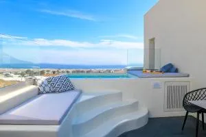 Maeva Suites Santorini - Éxo Goniá