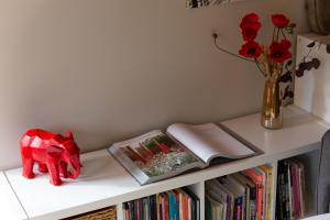 Charmant Appart, terrasse verdoyante, proche Paris