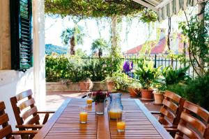 Hedera Estate, Hedera A27